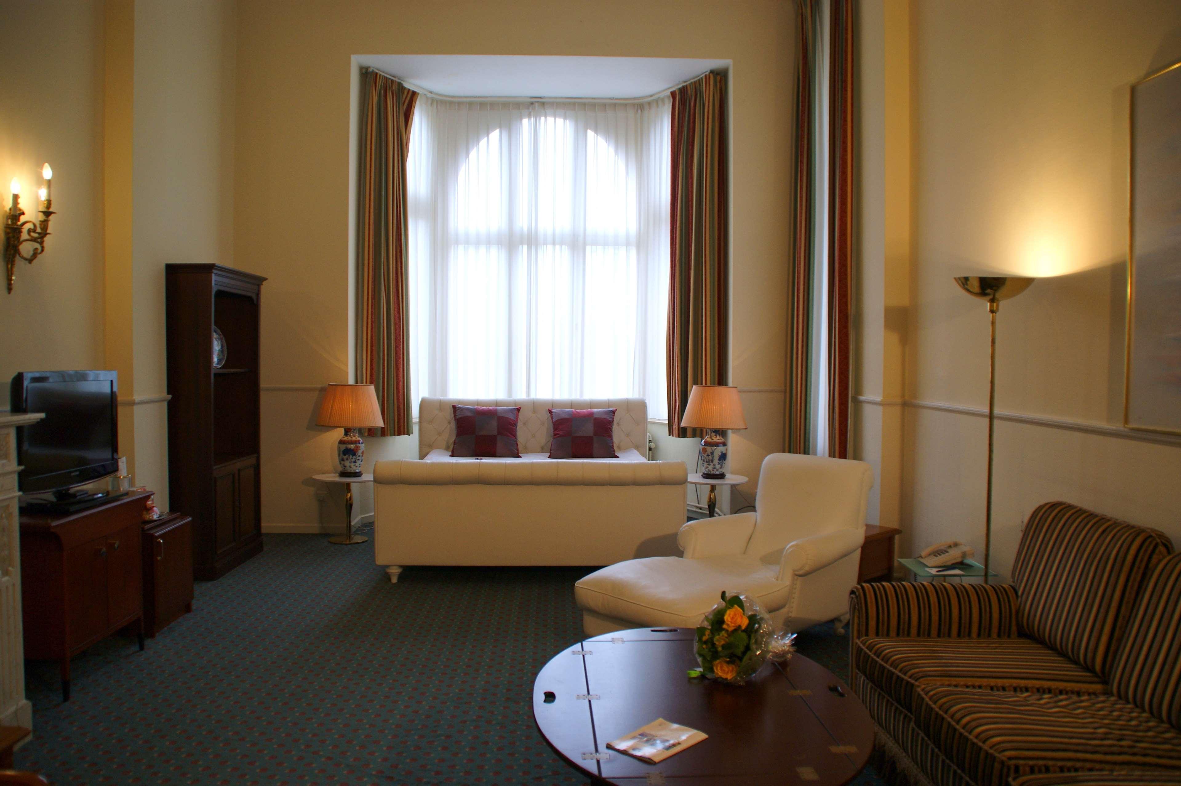 เบสต์ เวสเทิร์น พลัส พาร์ค โฮเต็ล บรัสเซลส์ Hotel Etterbeek ภายนอก รูปภาพ